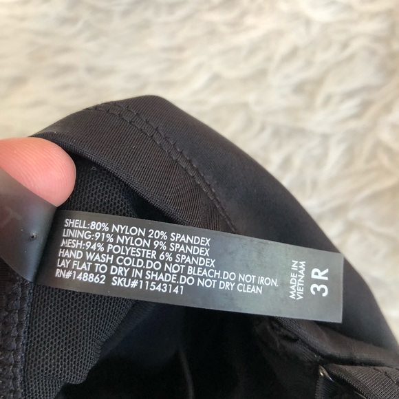 Torrid floral one piece swim suit with attached skirt peekaboo accents size 3r - Picture 7 of 9